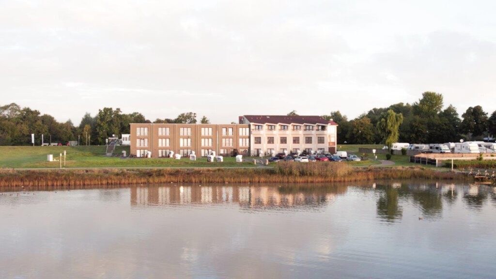 Hotel BE BIO Be natural, Tønning ved Ejder-floden.